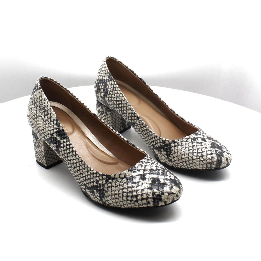 Women's Aerosoles Platinum Eye Candy Pump